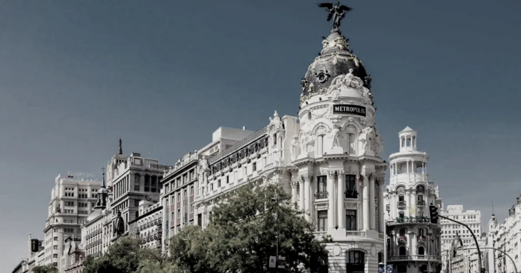 FLIPPING MAD COMPRA Y REFORMA