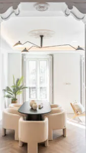 1 SALON 17