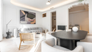 1 SALON 3
