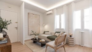 1 SALON 4