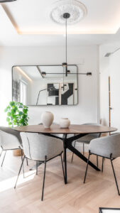 1 SALON 7