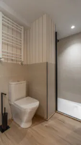 5 BAÑO 4