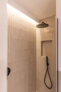 3 BAÑO 6